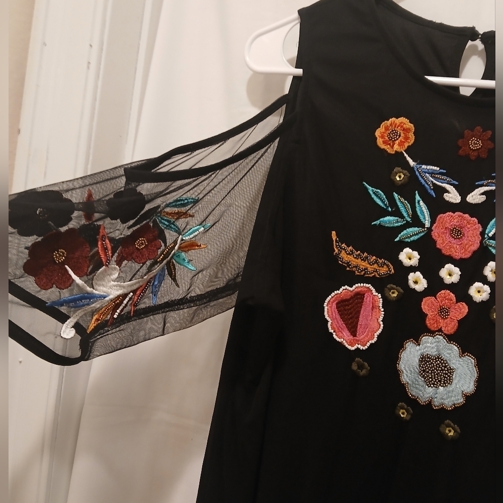 Floral Embroidered Black Mini Dress - Picture 3 of 4
